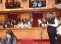वीज कंत्राटी कामगारांना भरतीमध्ये प्राधान्य देणार – उपमुख्यमंत्री देवेंद्र फडणवीस यांची विधानपरिषदेत माहिती