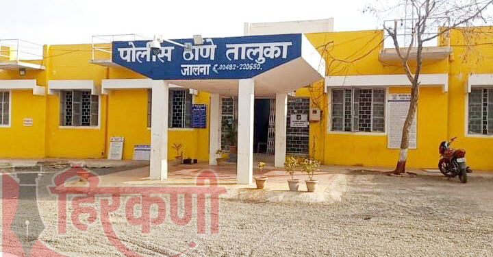 चोरीचा मामला हळु-हळु बोंबला… चोरीचा माल पोलीसानेच हडपला…