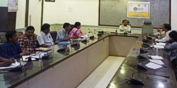 वातावरणातील बदल आणि मानवी आरोग्य संदर्भातील जिल्हास्तरीय टास्क फोर्स समितीची बैठक