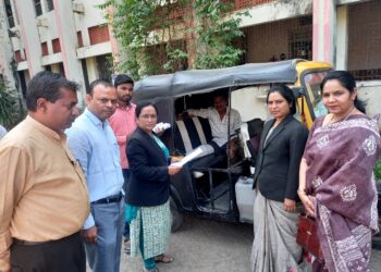 लोक न्यायालयामध्ये मदतीसाठी सरसावले न्यायाधीश