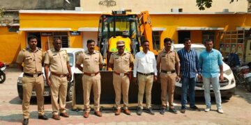 जेसीबी चोरट्यांच्या सदर बाजार पोलीसांनी 12 तासात आवळल्या मुसक्या,४६ लाखाचा मुद्देमाल जप्त