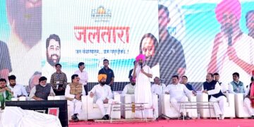 जो धर्माला सोडून सत्तेत जातो, तो जास्त काळ टिकत नाही;स्वदेशी वस्तूचा वापर करुन शेतकर्‍यांनी नैसर्गिक शेती करावी : श्री श्री रविशंकर