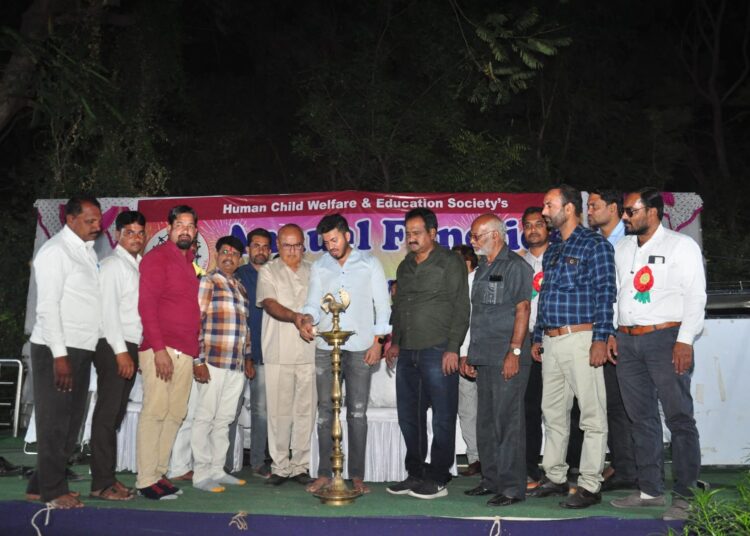  शाळांचे वार्षिक स्नेह संमेलन उत्साहात; युवा नेते अक्षय गोरंट्याल यांची प्रमुख उपस्थिती