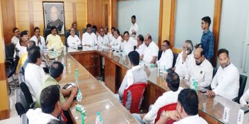  संभाजीनगर येथील महाविकास आघाडीच्या विराट सभेस हजारोंच्या संख्येने कार्यकर्ते सामिल होणार