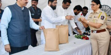 महाराष्ट्र पोलिसांच्या नावलौकिकात महिला अधिकारी, कर्मचाऱ्यांचा सिंहाचा वाटा -मुख्यमंत्री एकनाथ शिंदे