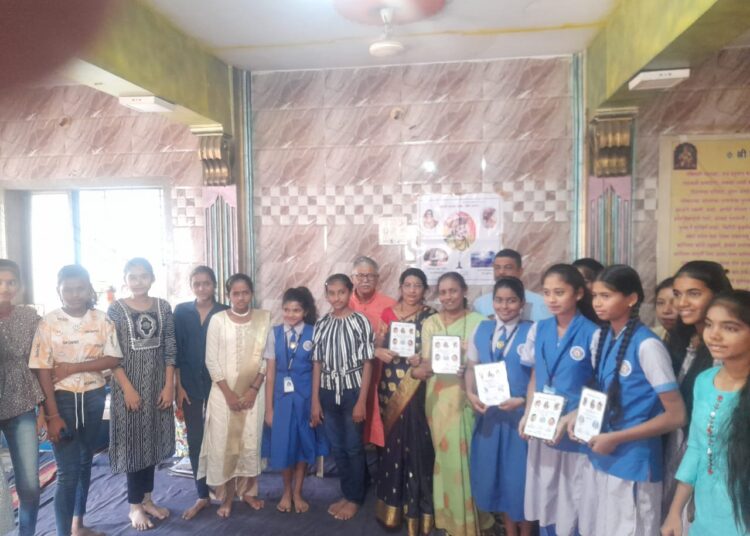 नेताजी पालकर मंडळ चौक येथे बक्षिस समारंभ उत्साहात संपन्न