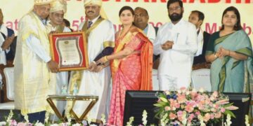 सचिनदादांचा डी. लिट पदवीने सन्मान म्हणजे सद्गुरु परिवारातील सदस्यांचा सन्मान – मुख्यमंत्री एकनाथ शिंदे रेवदंड्याला माणूस घडविणारे विद्यापीठ