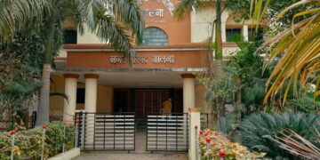जालना महानगर पालिका रूपांतर विरूद्ध तथा झोपडपट्टी वासीयांना मालकी हक्क जागेचा पि.आर. कार्ड मिळावे