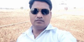 वंचित बहुजन आघाडी चे जिल्हा महासचिव संतोष आढाव यांची रामनगर येथे निर्घुण हत्या; वंचितच्या प्रदेश उपाध्यक्षांची रुग्णालयास भेट