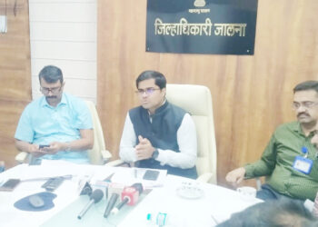 मताधिकार बजावण्यासाठी नवमतदारांनी नाव नोंदणी करावी – जिल्हाधिकारी डॉ. श्रीकृष्ण पांचाळ