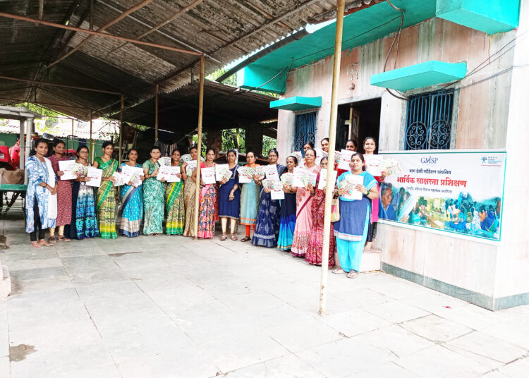 उरण मधील महिलांना देण्यात आले ” फिरते व्यवसाय प्रशिक्षण “