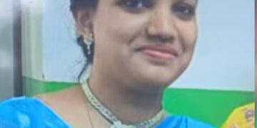  पाय घसरून खाली कोसळली, तरुणीचा जागीच मृत्यू