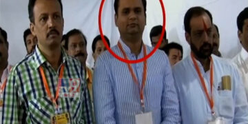 2013 च्या शिवसेना प्रतिनिधी सभेला नार्वेकरही उपस्थित