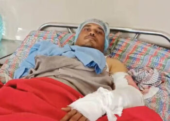 आधी उशीने तोंड दाबलं मग अंगावर साप सोडला