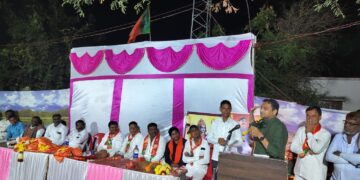 प्रस्थापित राजकारण्यांना जनता उखडून फेकणार – सतीश घाटगे