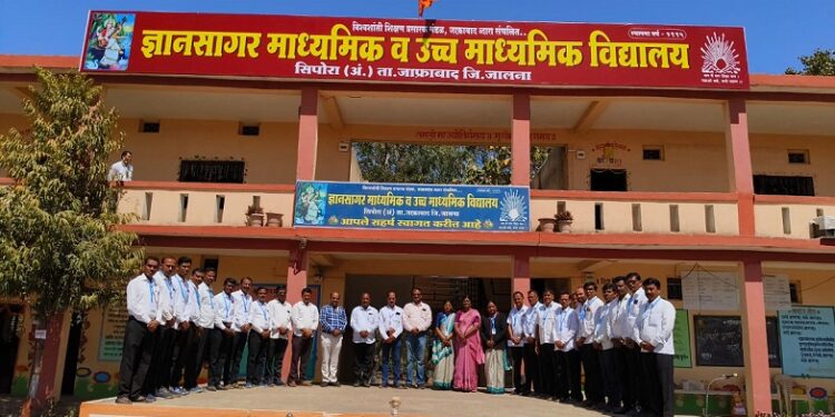 माझी शाळा सुंदर शाळा उपक्रमात ज्ञानसागर विद्यालय तालुक्यात प्रथम