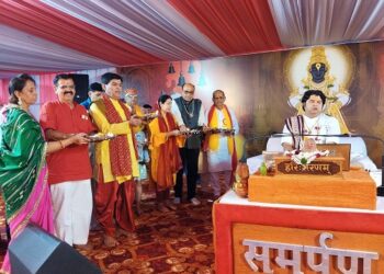 भक्ती आणि संत संगतीने दु:ख लवकर दूर होते : वृंदावन धाम येथील गौभक्त संजीव कृष्ण ठाकुर यांचे प्रतिपादन