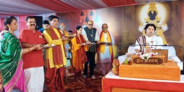 भक्ती आणि संत संगतीने दु:ख लवकर दूर होते : वृंदावन धाम येथील गौभक्त संजीव कृष्ण ठाकुर यांचे प्रतिपादन
