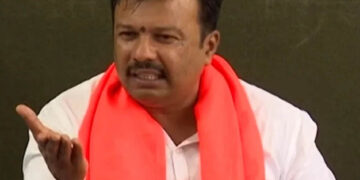 मनोज जरांगे यांच्यावर आरोप करणाऱ्या अजय महाराज बारस्करांवर हल्ल्याचा प्रयत्न