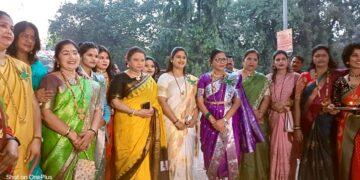 कुटुंबिनी महिला संघाचे हळदीकुंकू व सांस्कृतिक कार्यक्रम धुमधडाक्यात साजरे