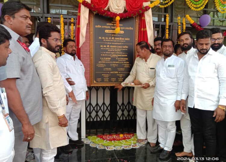 सार्वजनिक आरोग्य मंत्री तानाजीराव सावंत यांच्या हस्ते वळसंग ग्रामीण रुग्णालयाचे ई -लोकार्पण