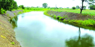 सांगोल्याजवळ टेंभू योजनेचा कालवा फोडून पाणी पळविले; २३ शेतकऱ्यांविरूध्द गुन्हा दाखल