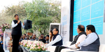 विकासपूरक धोरणामुळे २०४७ पर्यंत महाराष्ट्राची २ ट्रीलियन अर्थव्यवस्थेकडे वाटचाल शक्य- उपमुख्यमंत्री देवेंद्र फडणवीस