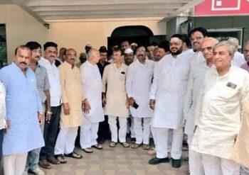 सिध्देश्वरची चिमणी पाडल्याचा बदला घ्या, भाजपला धडा शिकवा, धर्मराज काडादी यांची भूमिका