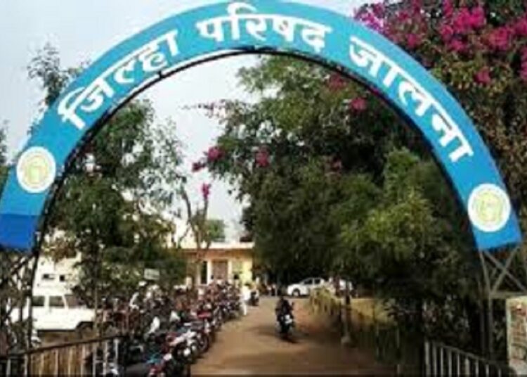 शिक्षकाला वेठीस धरण्यासाठी चार महिन्यापासून वेतन थांबविले;शिक्षकाचा उपोषणाचा इशारा