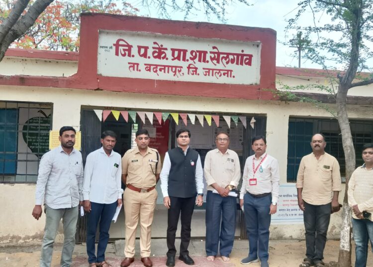 मतमोजणी प्रक्रिया शांततेत व सुरळीतपणे पार पाडल्याबद्दल जिल्हाधिकारी यांनी केले समाधान व्यक्त