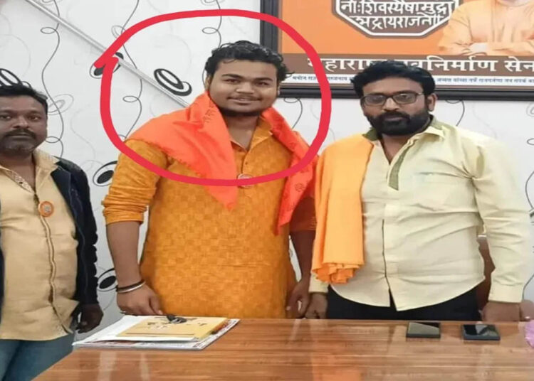 अमोल मिटकरी यांच्या गाडीवर हल्ला करणाऱ्या तरुणाचा मृत्यू