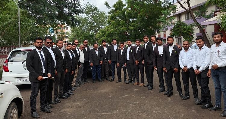 कोल्हापुर येथील विशाळ गड येथील जामा मस्जिदवर झालेला हल्ला आणि तोडफोड प्रकरणी जालना येथील मुस्मील समाजातील वकीलांचे निवेदन