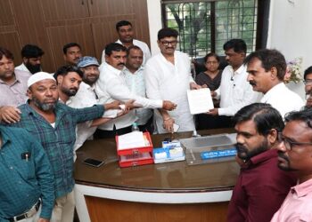 शहरातील घाणीचे साम्राज्य, डेंग्यू, गॅस्ट्रोच्या मुद्द्यावर आ. कैलास गोरंटयाल आक्रमक