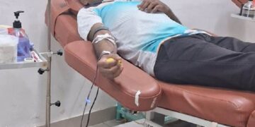 यारी दोस्ती ग्रुप सदस्यांचे गरजेवेळी रक्तदान