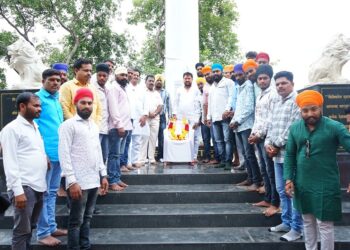 तरुणांनी शहीद भगतसिंग यांचे विचार आत्मसात करण्याची आज खरी गरज – अर्जून खोतकर