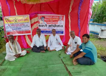 मनोज जरांगे यांना पाठिंबा देण्यासाठी जालन्यात धरणे आंदोलन