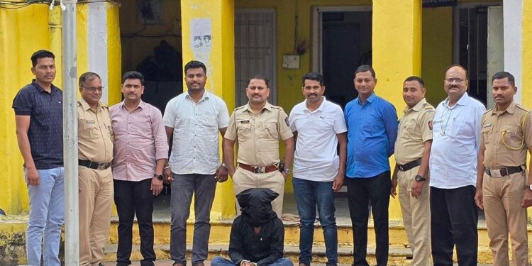 विविध घरफोडीच्या गुन्हयातील सराईत आरोपीच्या मौजपुरी पोलीसांनी आवळल्या मुसक्या