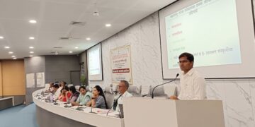 लोकसेवा हक्क कायद्याची प्रभावी अंमलबजावणी करावी  – जिल्हाधिकारी डॉ. श्रीकृष्ण पांचाळ